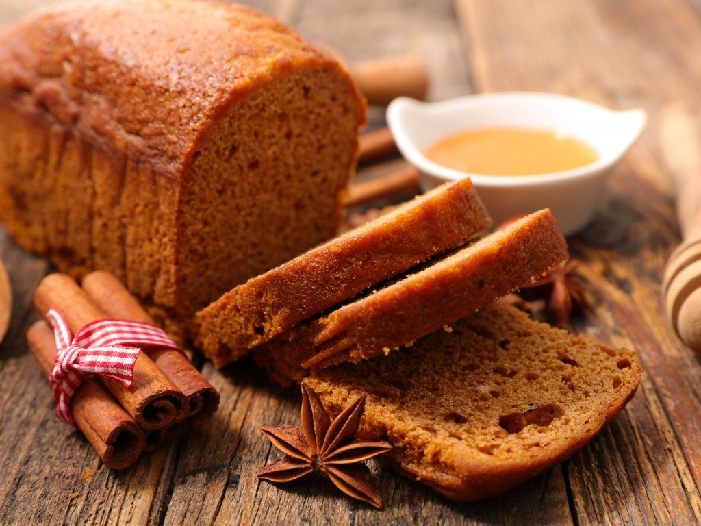Un pain d’épices moelleux, et savoureux au miel du Périgord. Nous vous livrons tous nos petits secrets pour faire le meilleur pain d’épices maison.